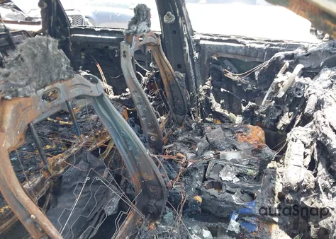 2017 Kia Sorento 2.4L Lx z USA, uszkodzony, nr VIN 5XYPG4A37HG214564